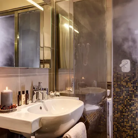 Hotel Dharma