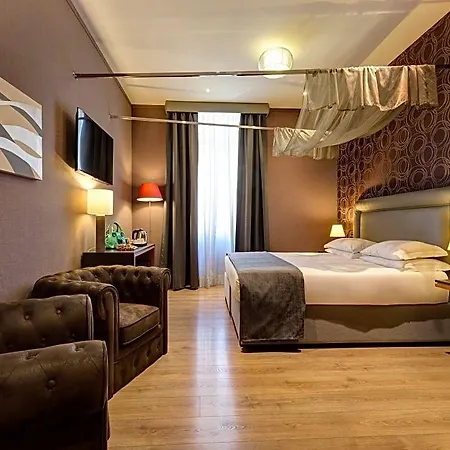 Dharma Hotel 4*