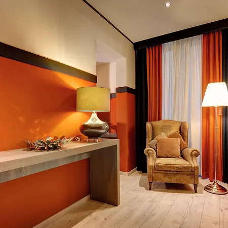 Dharma Hotel 4*