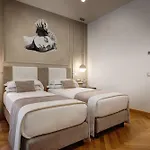 Hotel Dharma 4*