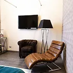 Dharma Hotel
