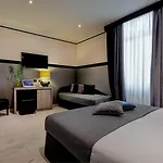 Hotel Dharma Rome