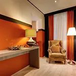 Dharma Hotel 4*