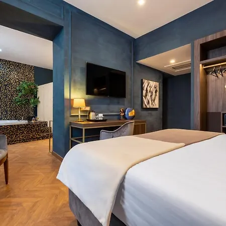 Dharma Style & Hotell Rom