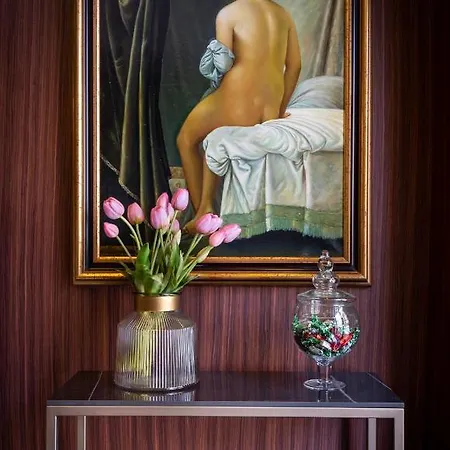 Dharma Style & Hotell