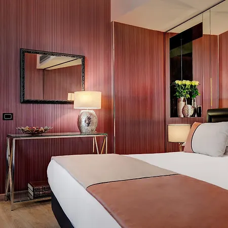 Dharma Style & Hotell Rom